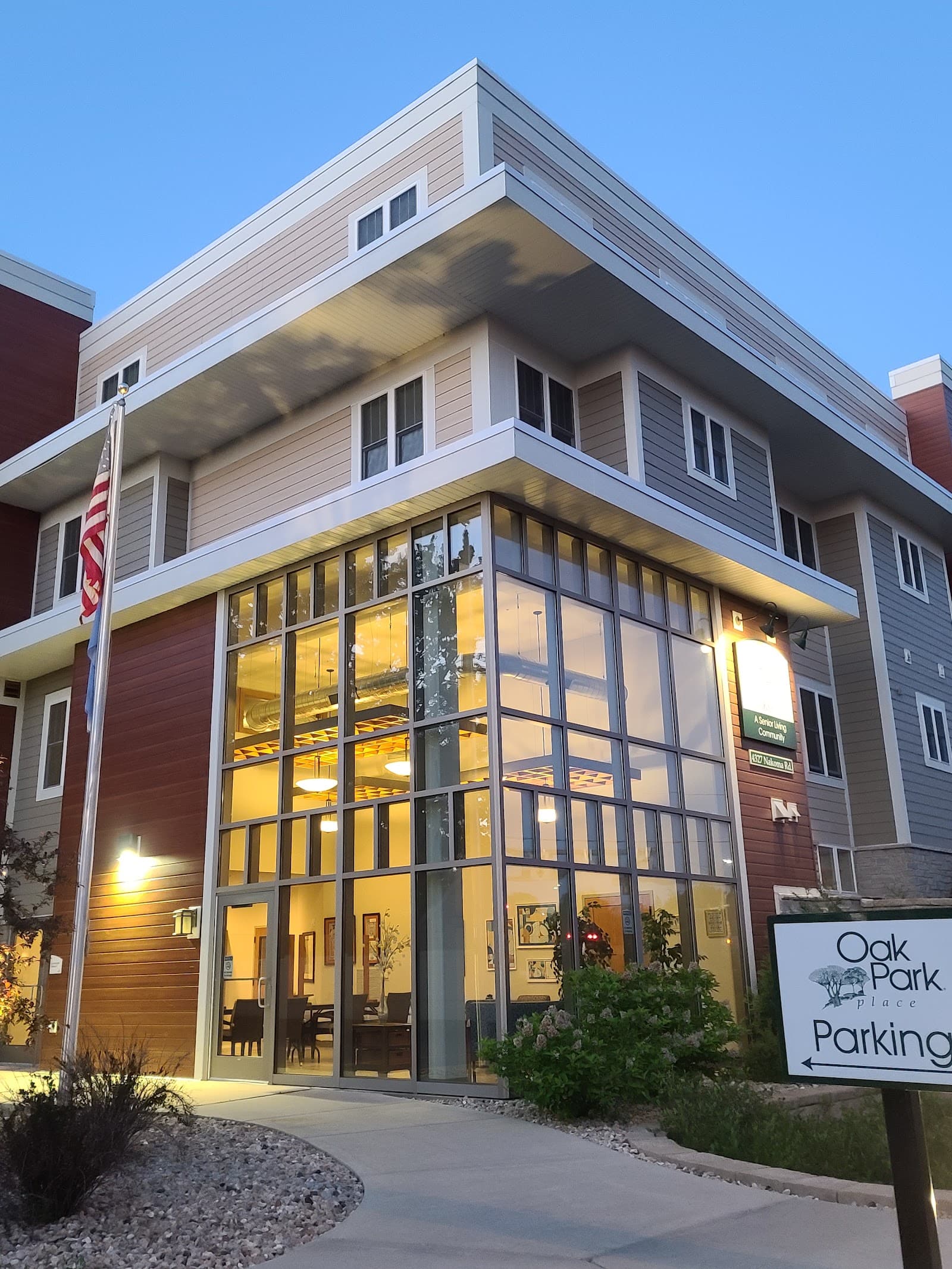 Oak Park Place Nakoma