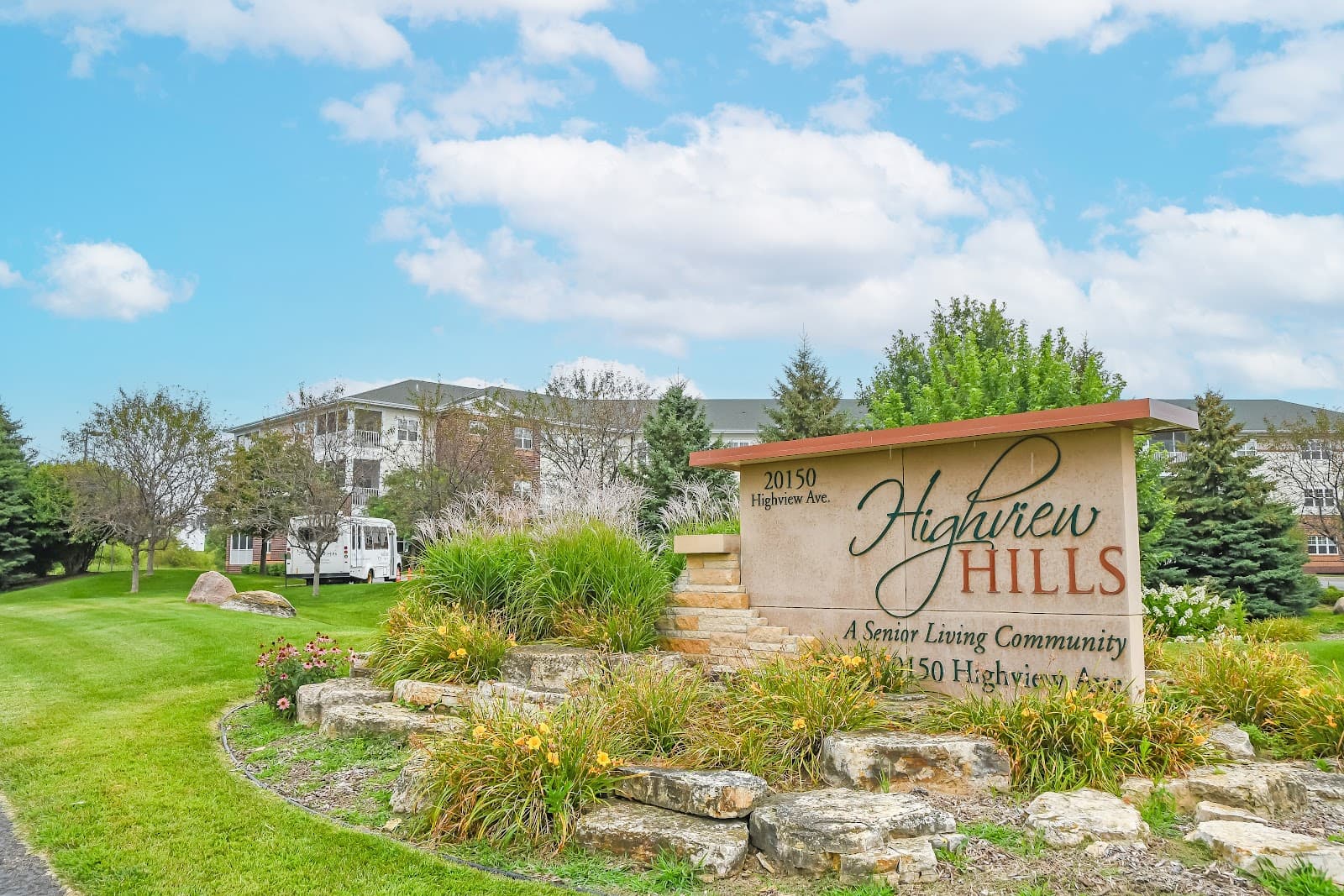 Highview Hills by Vivie