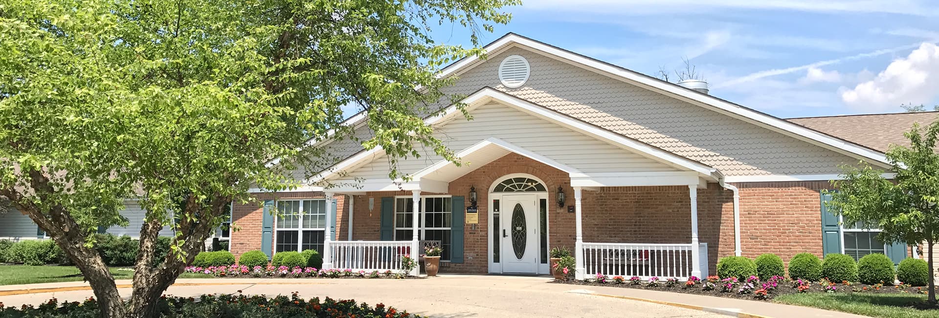 1019 Belle's Place of Kenwood